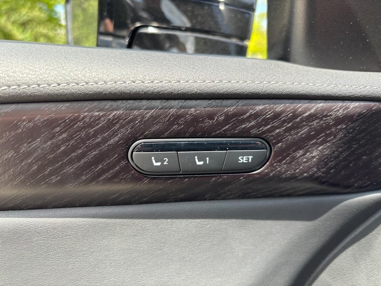 INFINITI QX60 Vehicle Full-screen Gallery Image 38