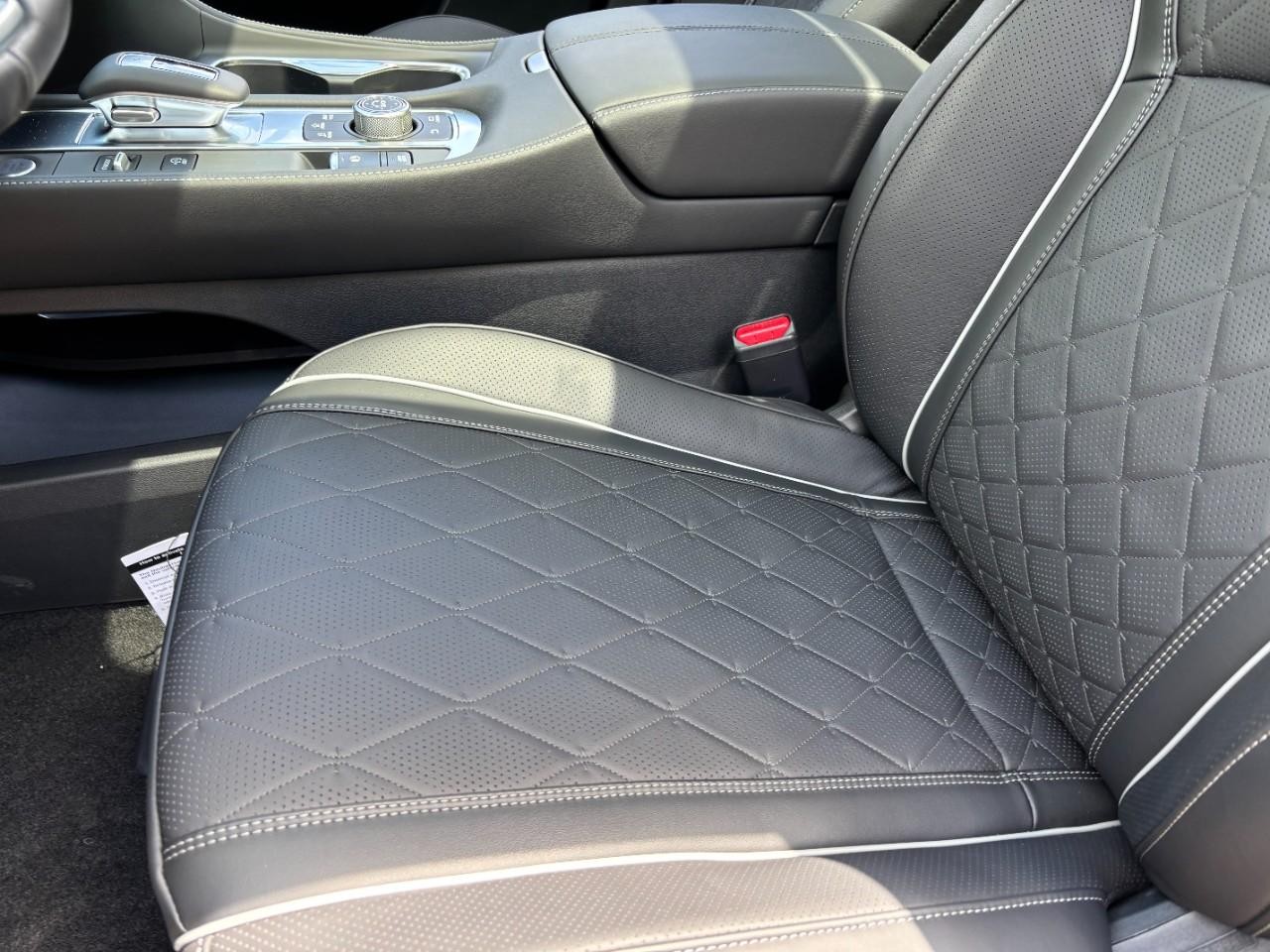 INFINITI QX60 Vehicle Full-screen Gallery Image 44