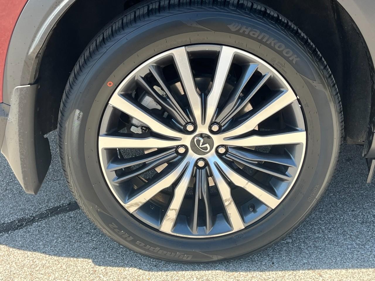 INFINITI QX60 Vehicle Full-screen Gallery Image 5