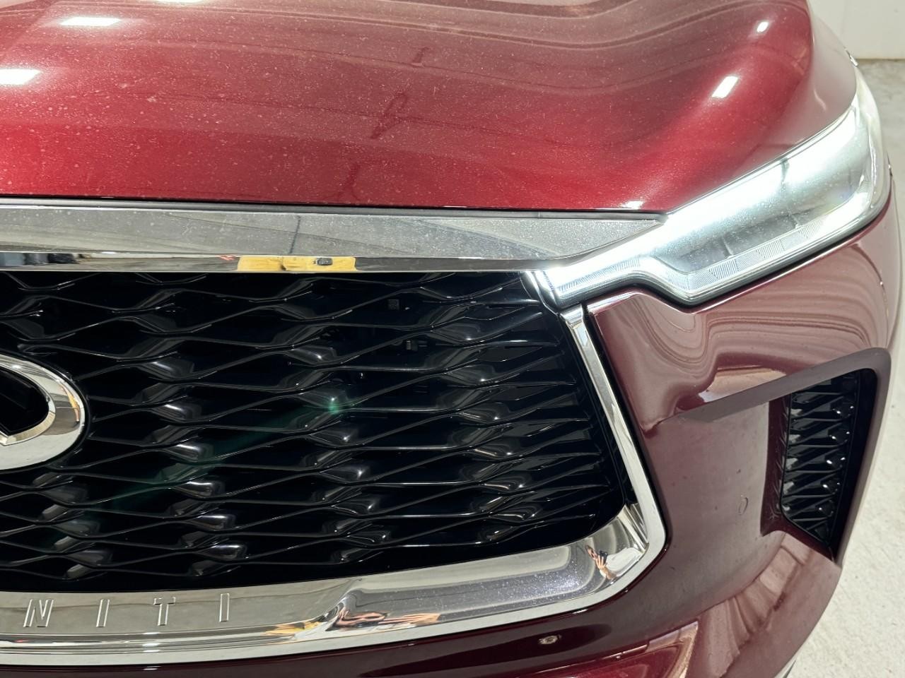 INFINITI QX60 Vehicle Full-screen Gallery Image 8