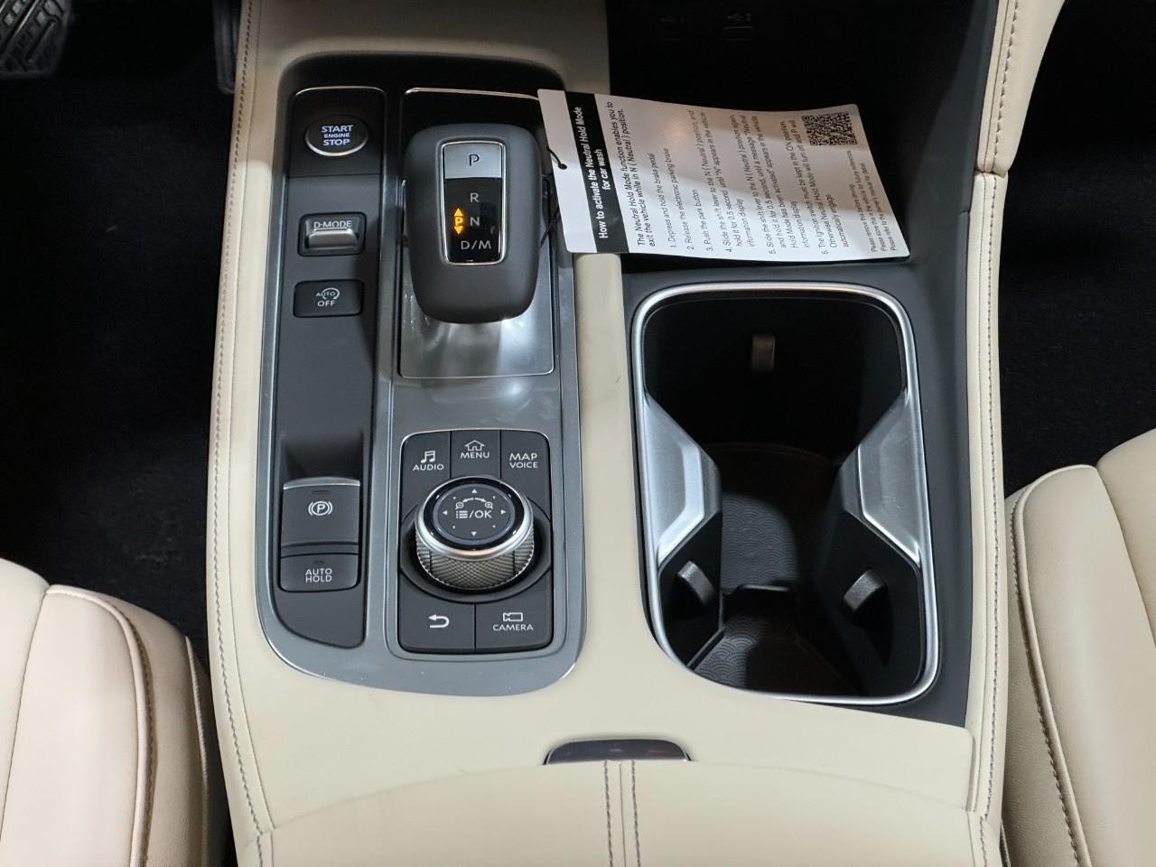 INFINITI QX60 Vehicle Full-screen Gallery Image 21