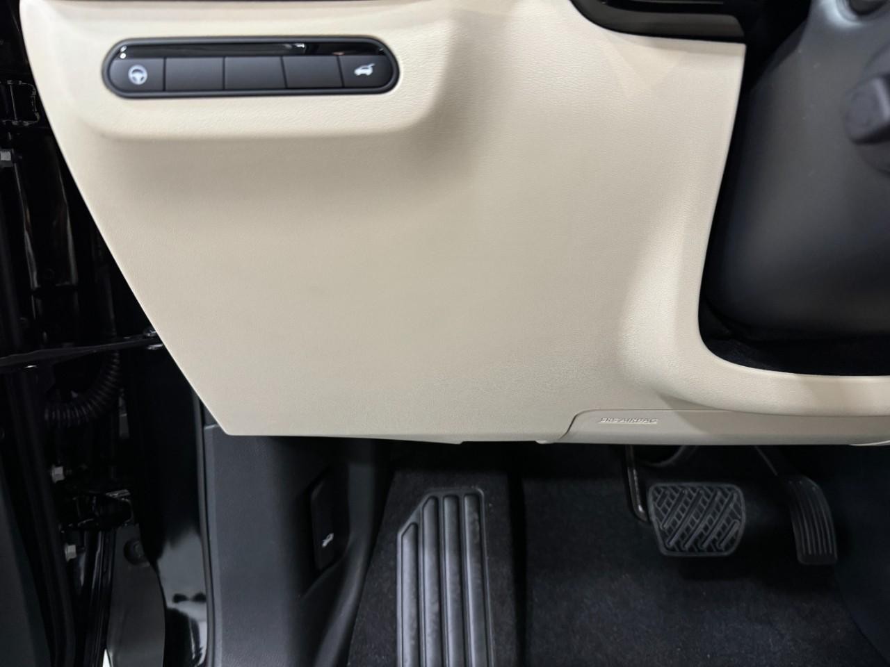 INFINITI QX60 Vehicle Full-screen Gallery Image 28