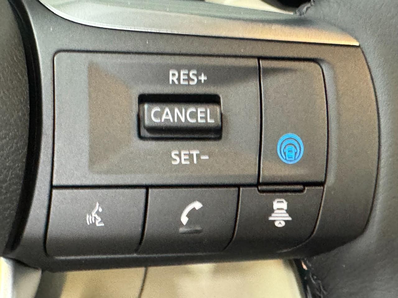 INFINITI QX60 Vehicle Full-screen Gallery Image 30