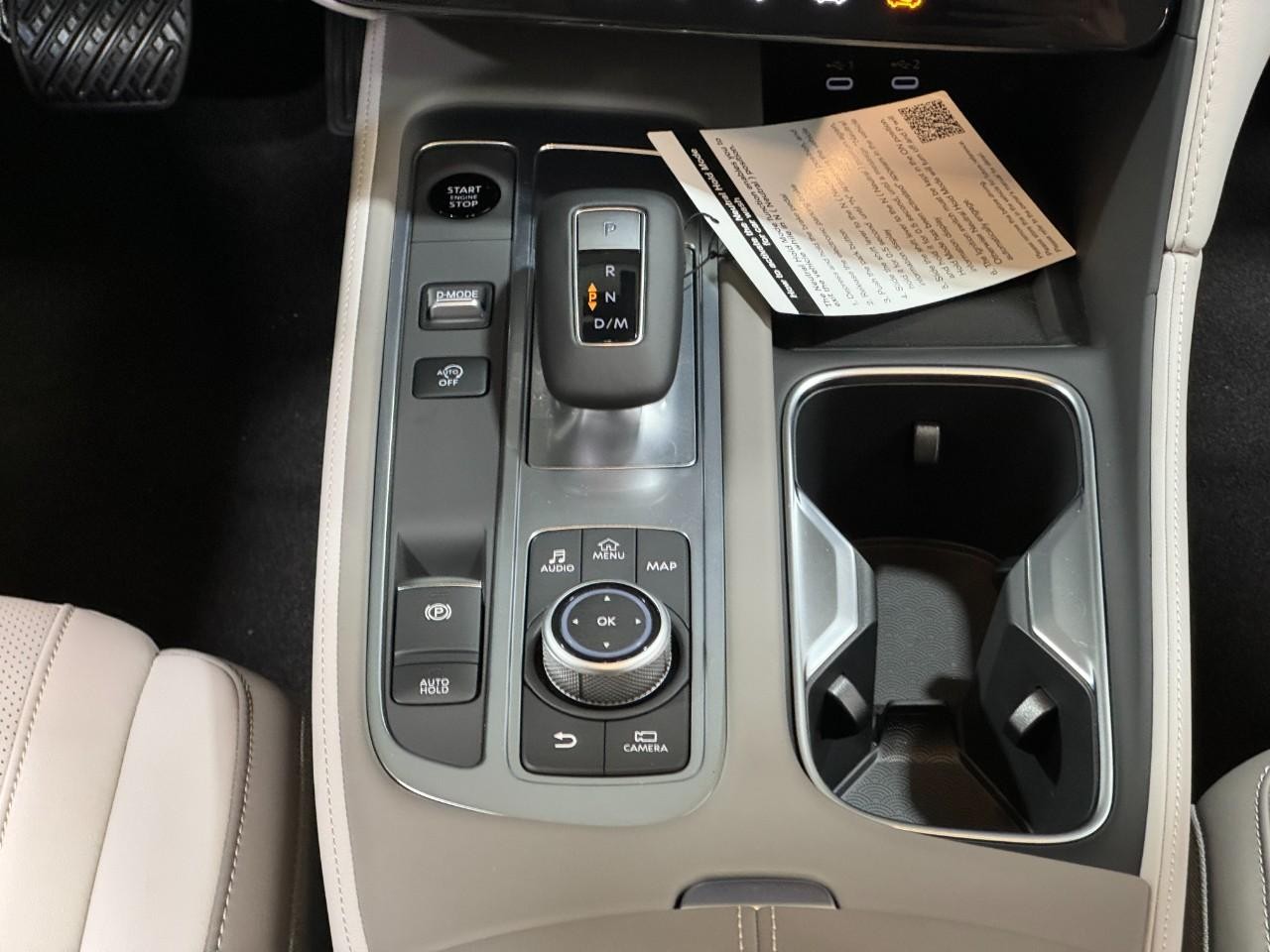 INFINITI QX60 Vehicle Full-screen Gallery Image 19