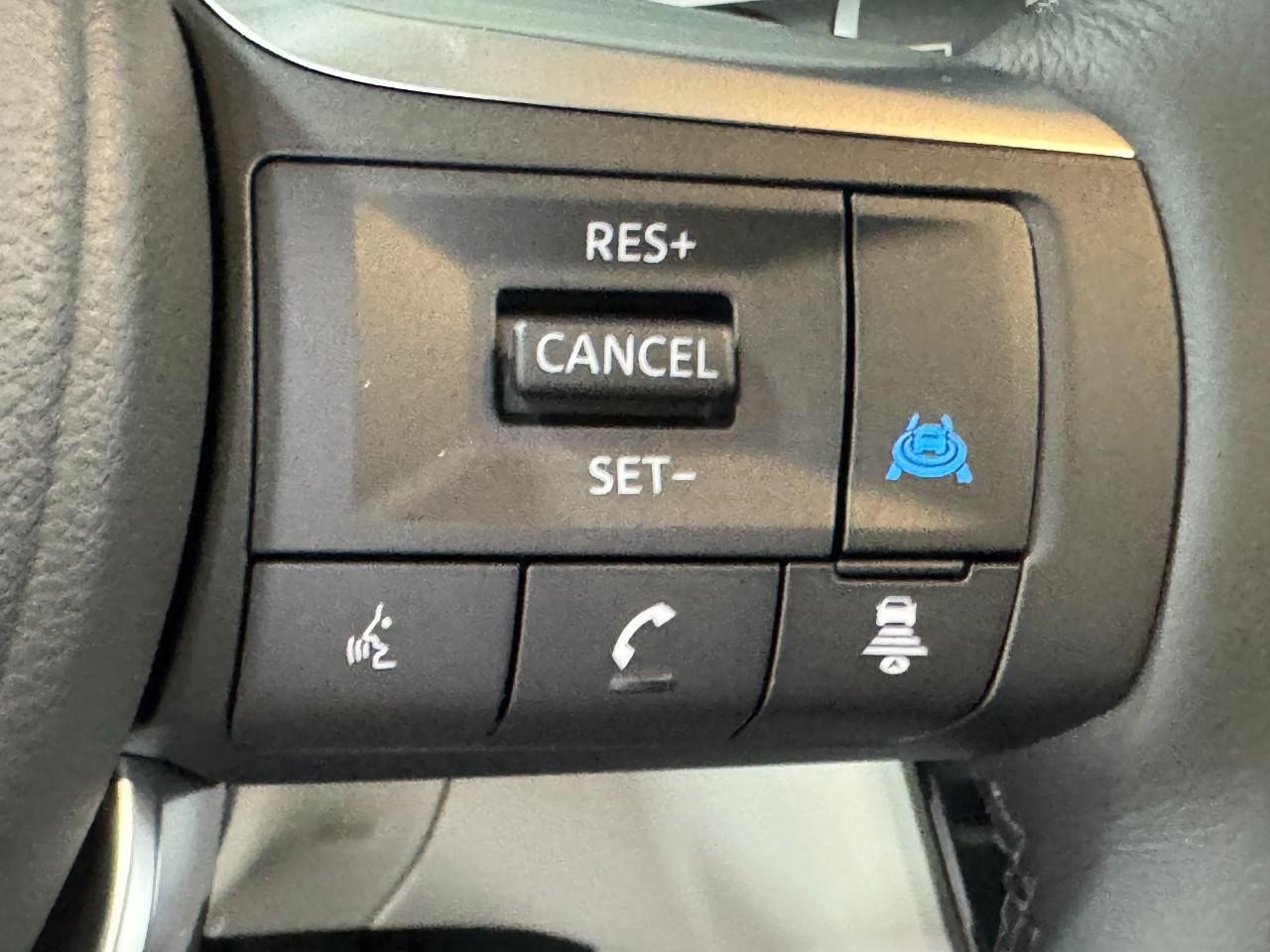 INFINITI QX60 Vehicle Full-screen Gallery Image 33