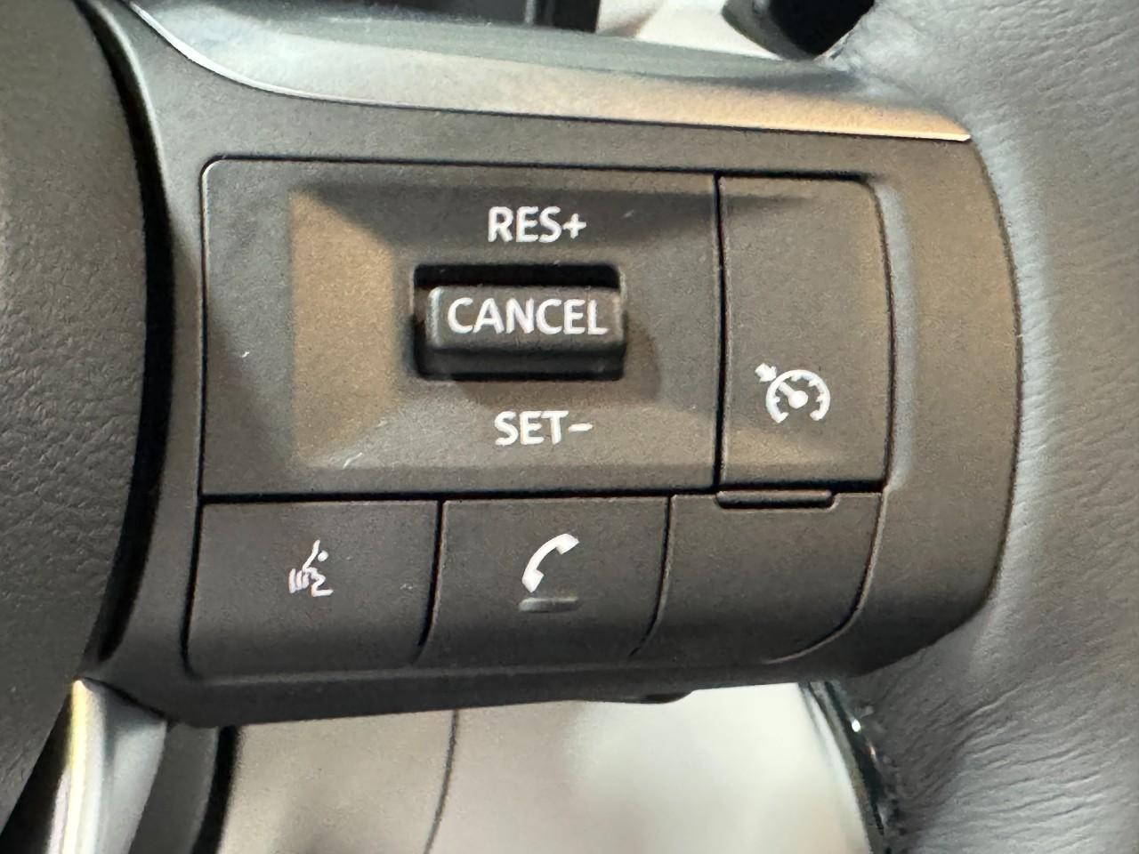 INFINITI QX60 Vehicle Full-screen Gallery Image 32