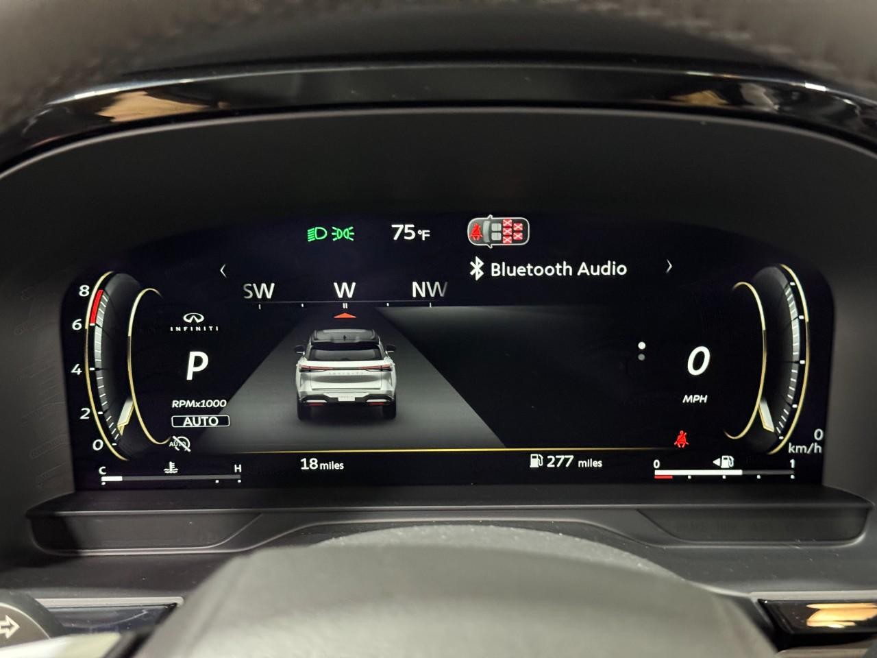 INFINITI QX60 Vehicle Full-screen Gallery Image 33