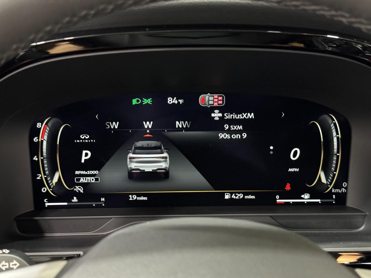 INFINITI QX60 Vehicle Full-screen Gallery Image 34