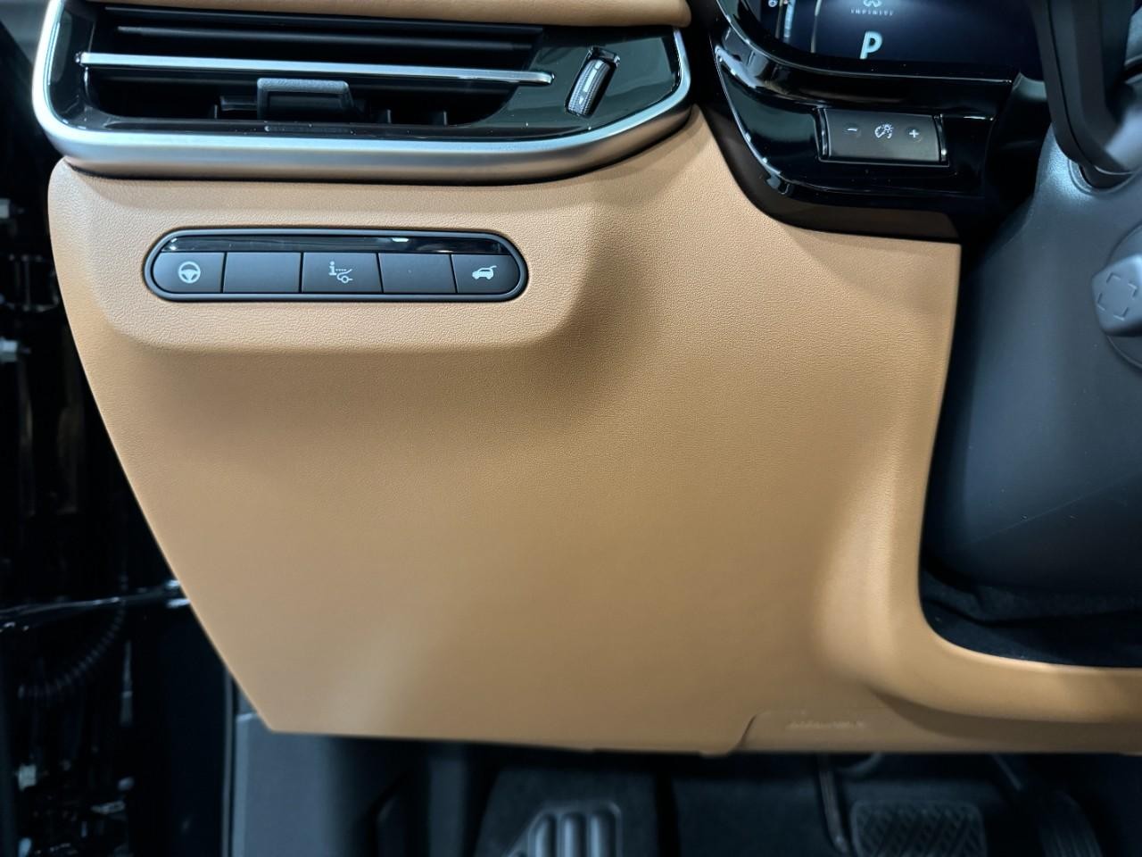 INFINITI QX60 Vehicle Full-screen Gallery Image 32