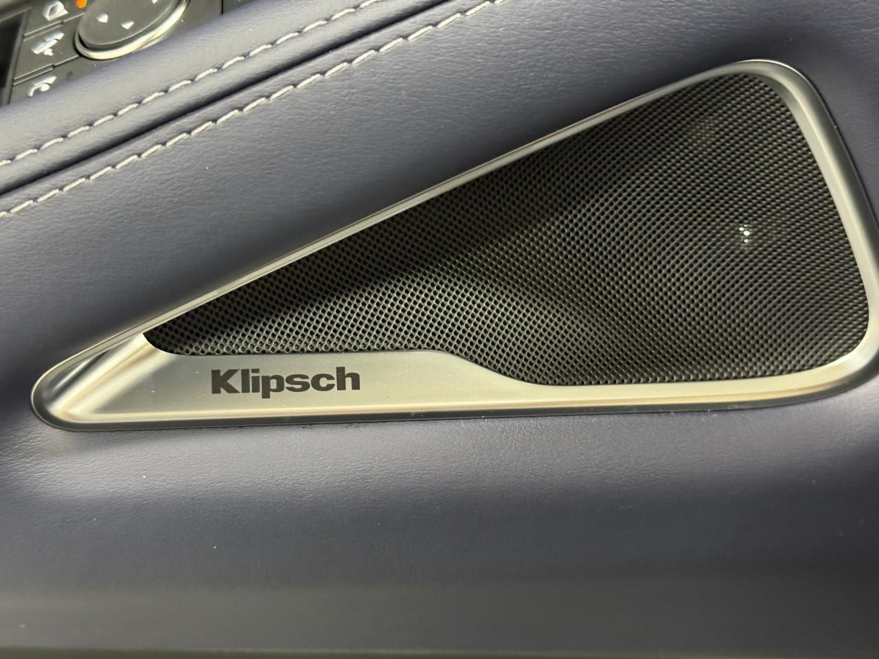 INFINITI QX60 Vehicle Full-screen Gallery Image 27