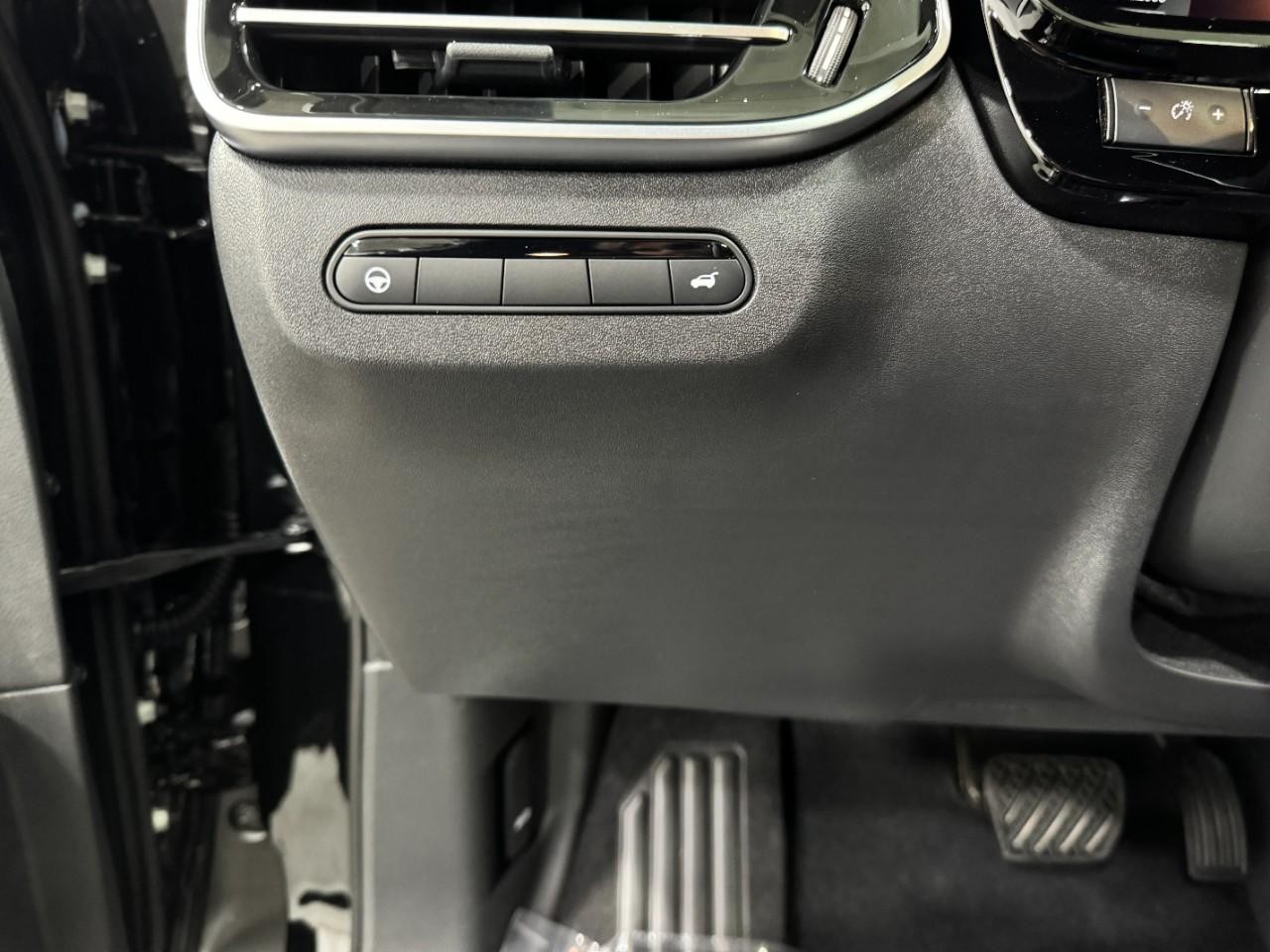 INFINITI QX60 Vehicle Full-screen Gallery Image 31