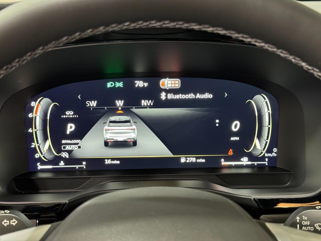 INFINITI QX60 Vehicle Full-screen Gallery Image 34