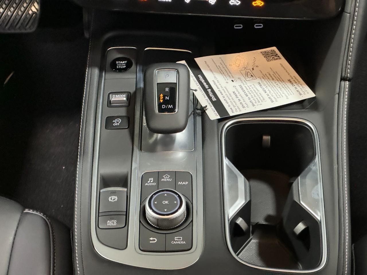 INFINITI QX60 Vehicle Full-screen Gallery Image 19