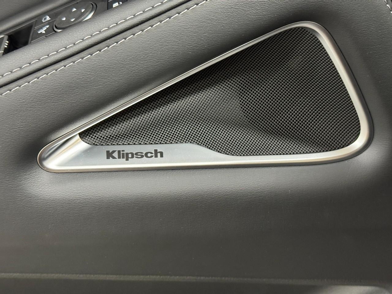 INFINITI QX60 Vehicle Full-screen Gallery Image 27