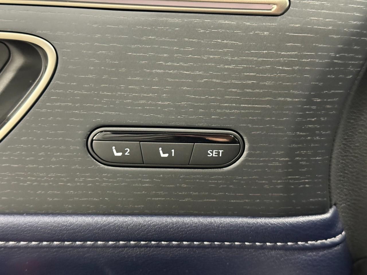 INFINITI QX80 Vehicle Full-screen Gallery Image 26