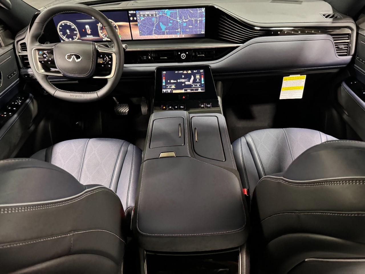 INFINITI QX80 Vehicle Full-screen Gallery Image 15