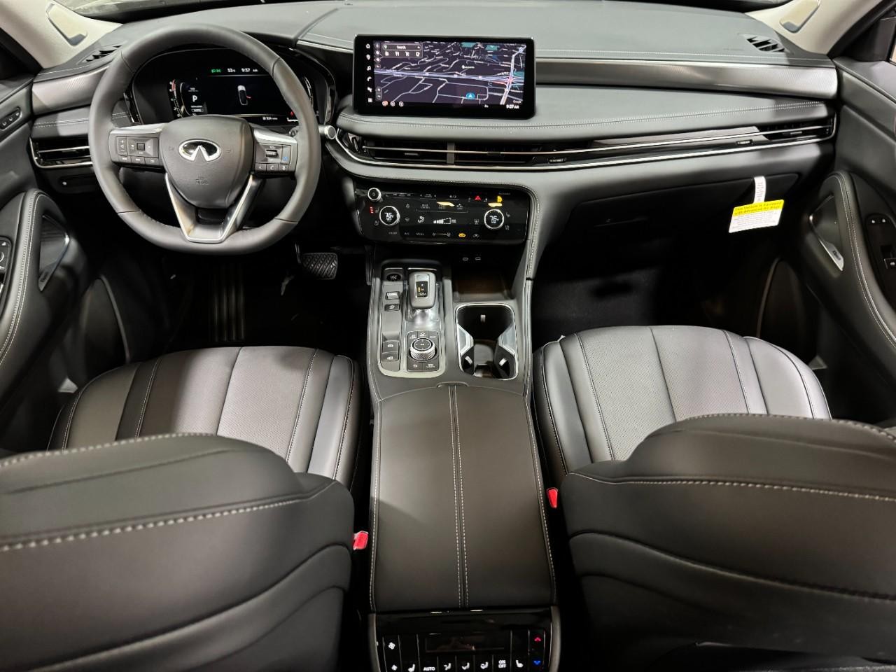 INFINITI QX60 Vehicle Full-screen Gallery Image 15