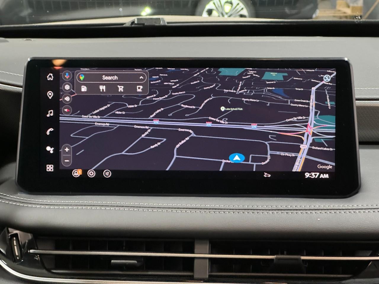 INFINITI QX60 Vehicle Full-screen Gallery Image 17