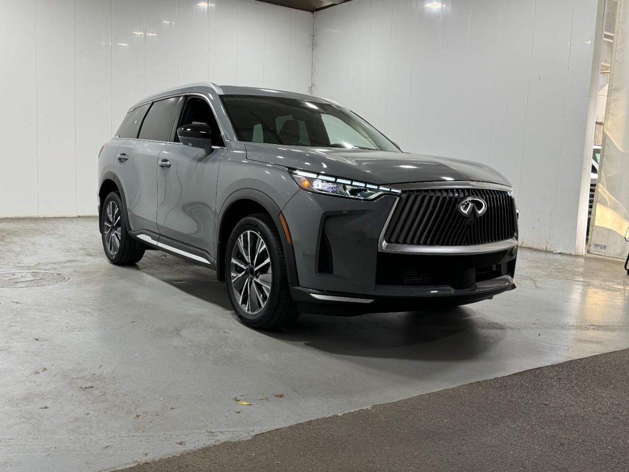 INFINITI QX60 Vehicle Full-screen Gallery Image 6