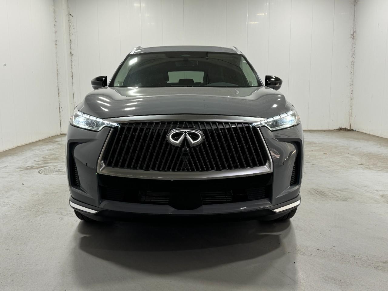 INFINITI QX60 Vehicle Full-screen Gallery Image 7
