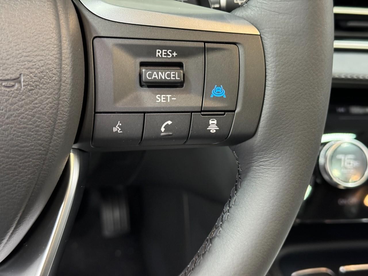 INFINITI QX60 Vehicle Full-screen Gallery Image 33