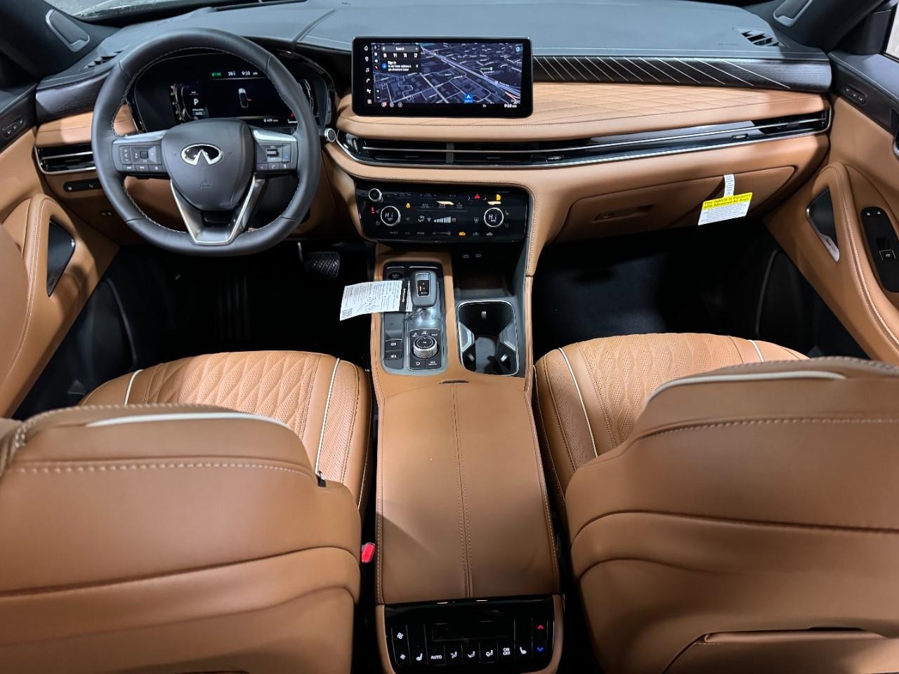 INFINITI QX60 Vehicle Full-screen Gallery Image 15