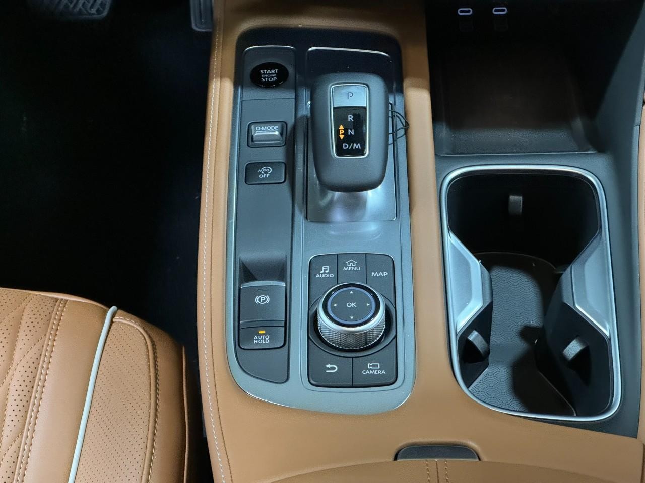 INFINITI QX60 Vehicle Full-screen Gallery Image 19