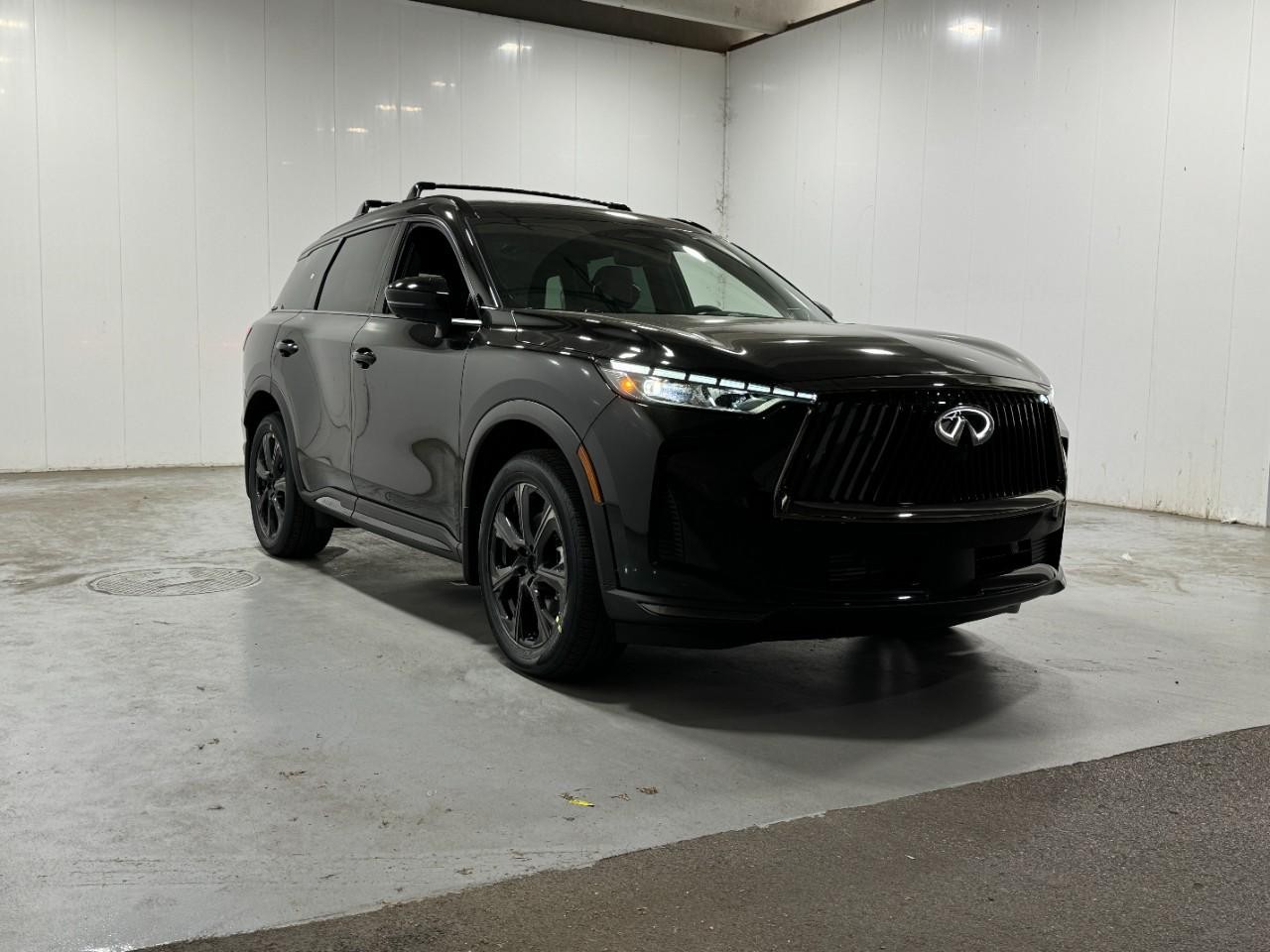 INFINITI QX60 Vehicle Full-screen Gallery Image 6