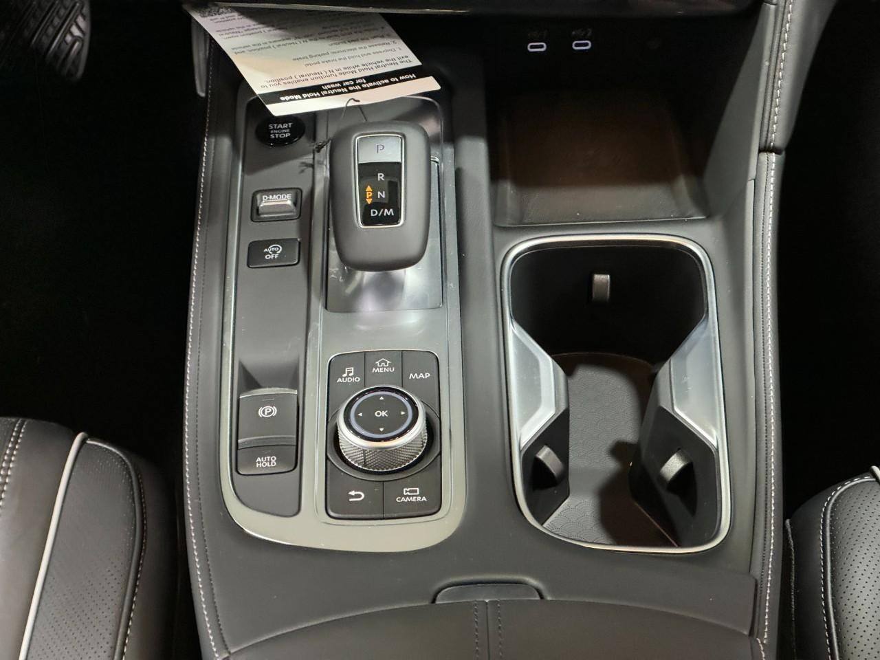 INFINITI QX60 Vehicle Full-screen Gallery Image 19