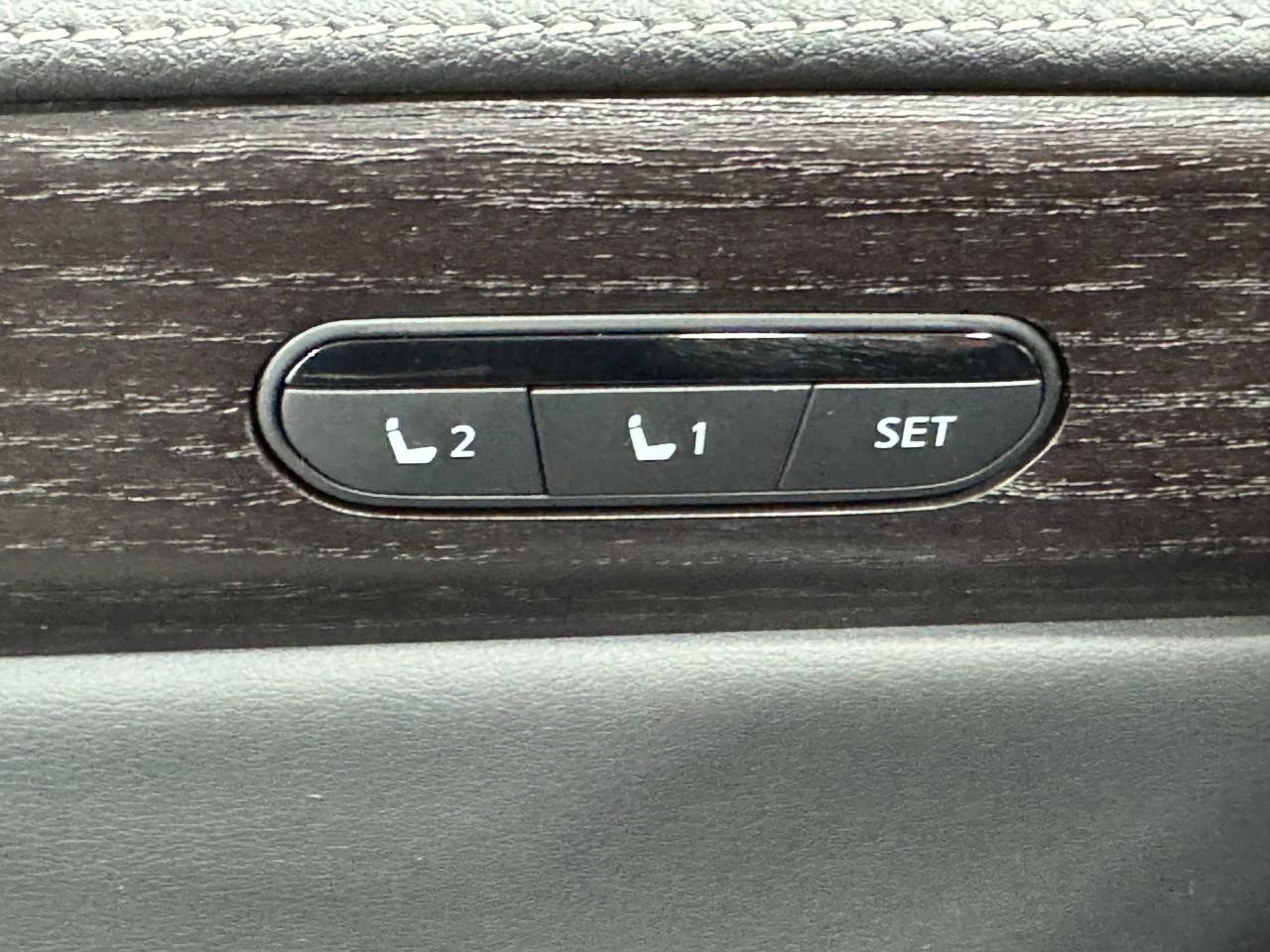 INFINITI QX60 Vehicle Full-screen Gallery Image 26