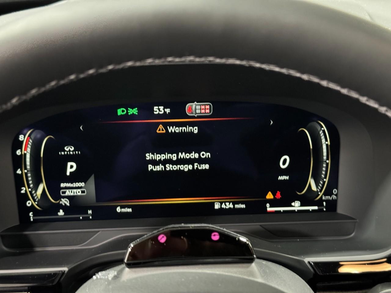 INFINITI QX60 Vehicle Full-screen Gallery Image 35