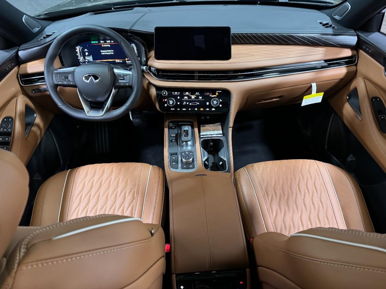 INFINITI QX60 Vehicle Full-screen Gallery Image 15