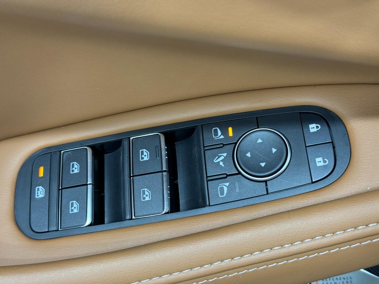 INFINITI QX60 Vehicle Full-screen Gallery Image 27