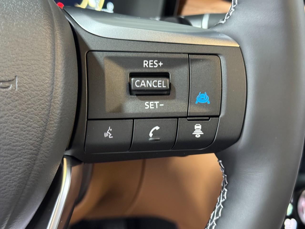 INFINITI QX60 Vehicle Full-screen Gallery Image 34