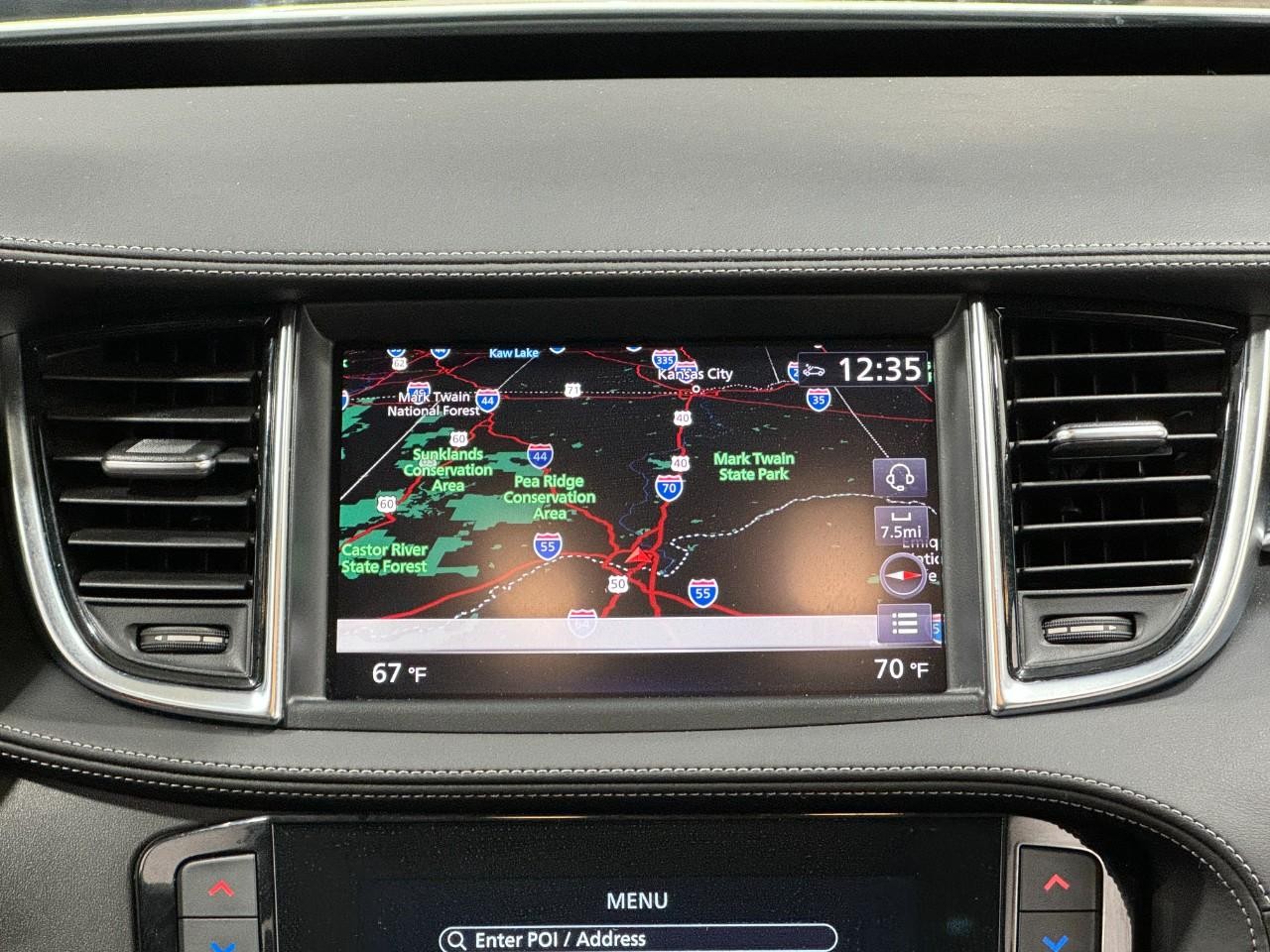 INFINITI QX50 Vehicle Full-screen Gallery Image 14