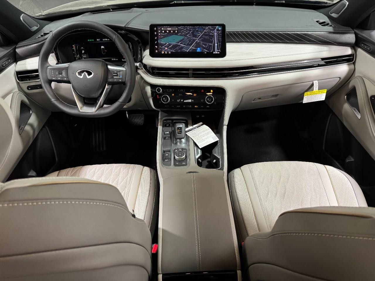 INFINITI QX60 Vehicle Full-screen Gallery Image 15