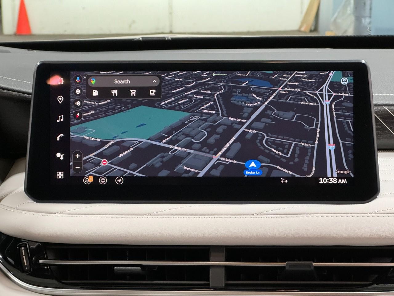 INFINITI QX60 Vehicle Full-screen Gallery Image 17