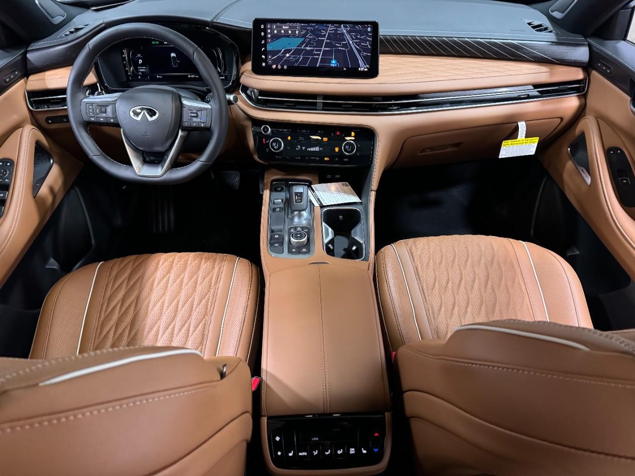 INFINITI QX60 Vehicle Full-screen Gallery Image 15