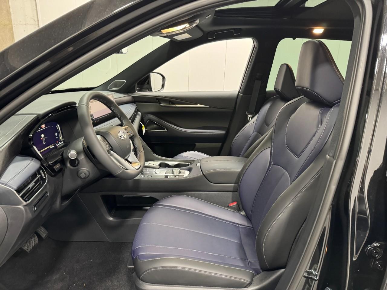 INFINITI QX60 Vehicle Full-screen Gallery Image 28