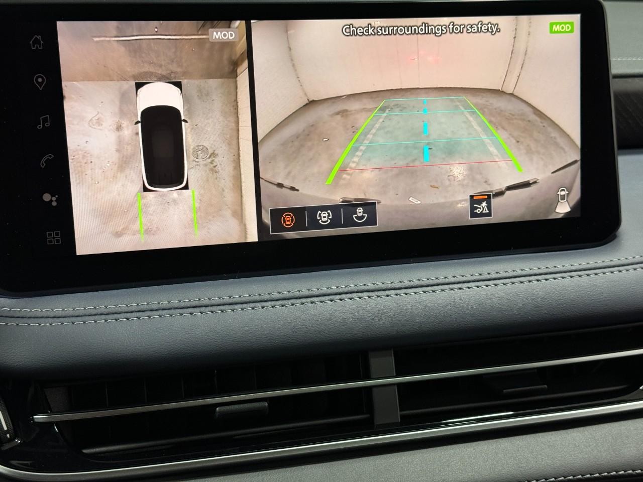 INFINITI QX60 Vehicle Full-screen Gallery Image 35