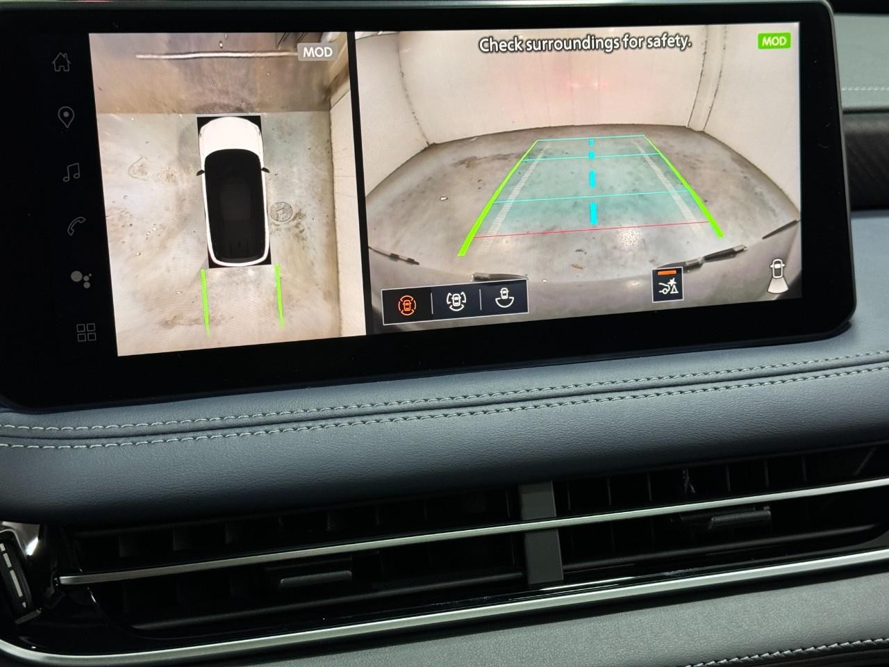 INFINITI QX60 Vehicle Full-screen Gallery Image 35