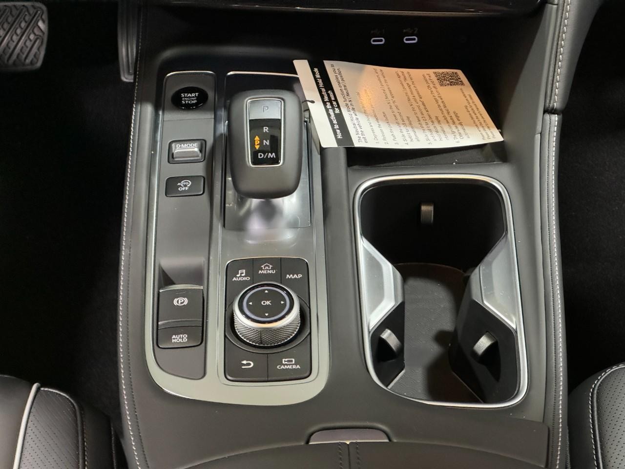 INFINITI QX60 Vehicle Full-screen Gallery Image 19