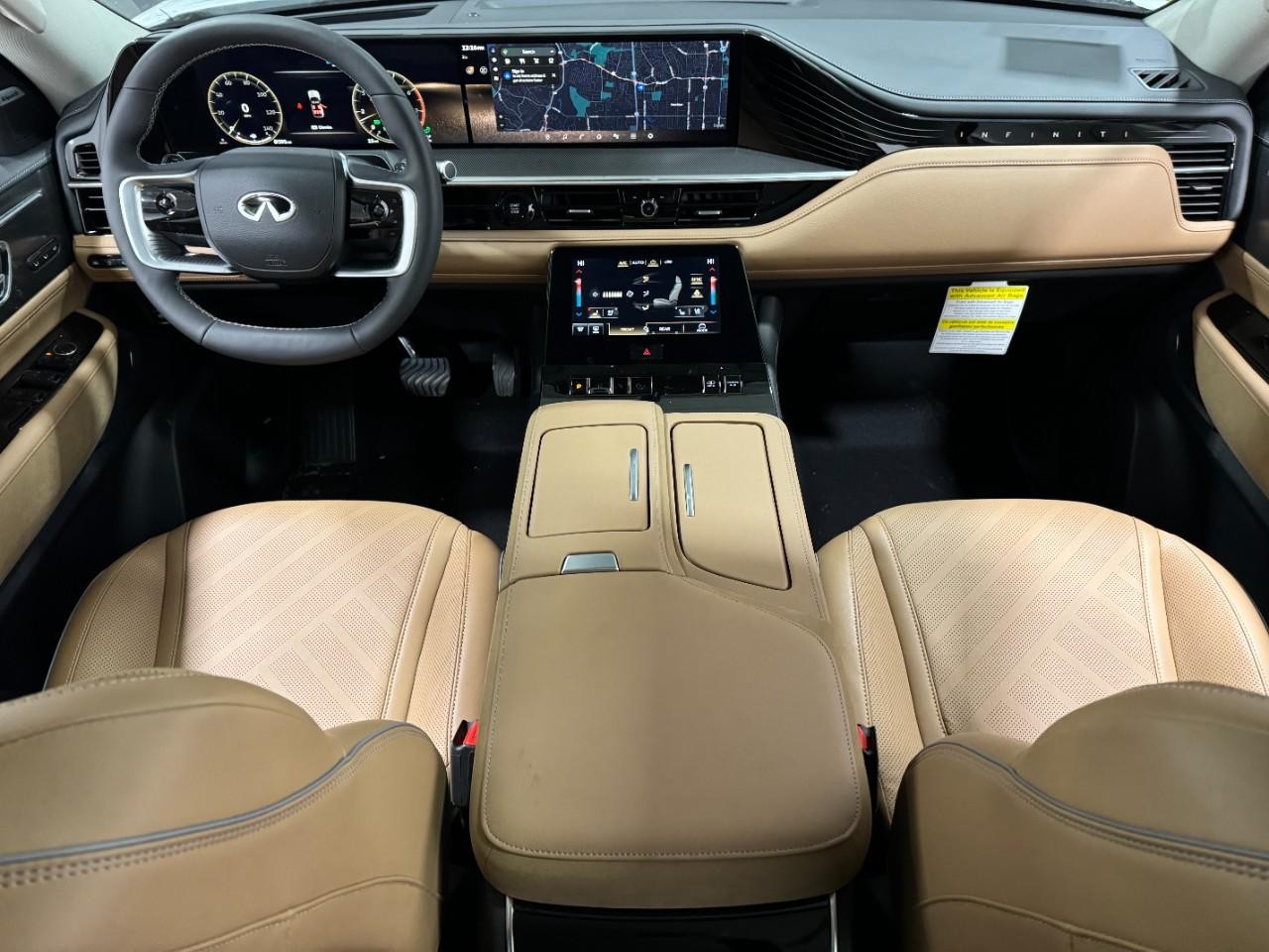 INFINITI QX80 Vehicle Full-screen Gallery Image 15