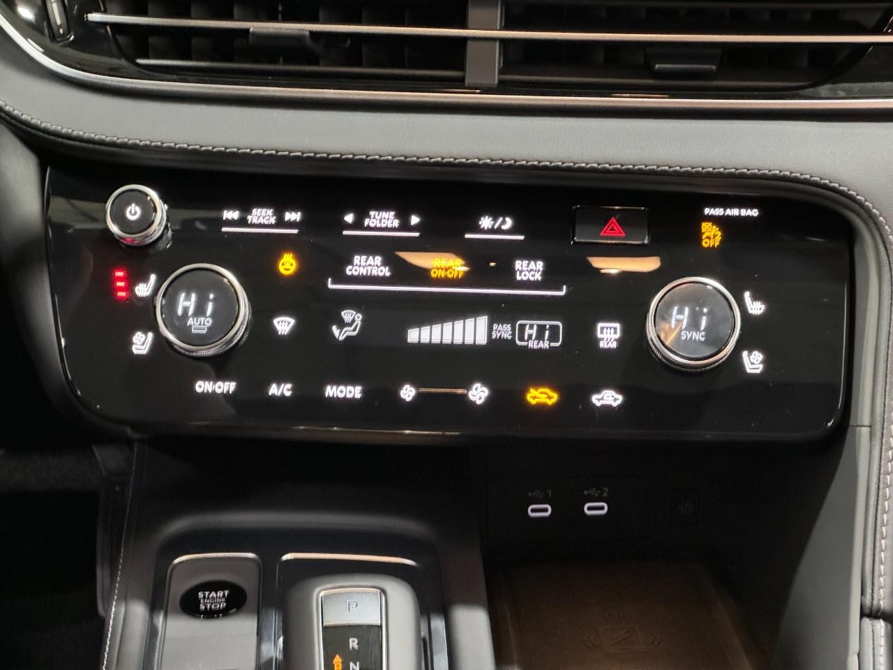 INFINITI QX60 Vehicle Full-screen Gallery Image 18