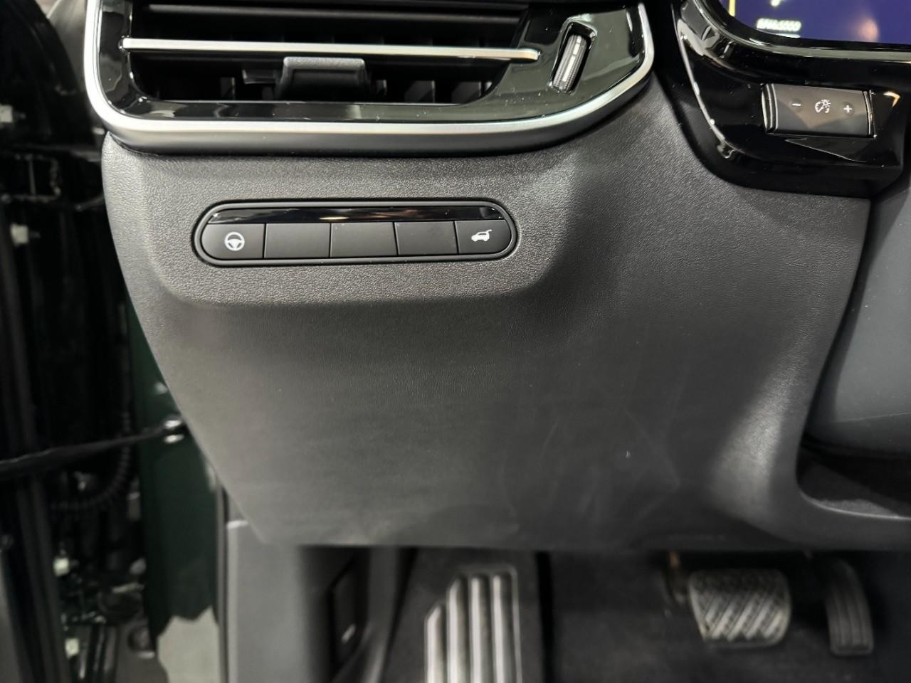 INFINITI QX60 Vehicle Full-screen Gallery Image 31