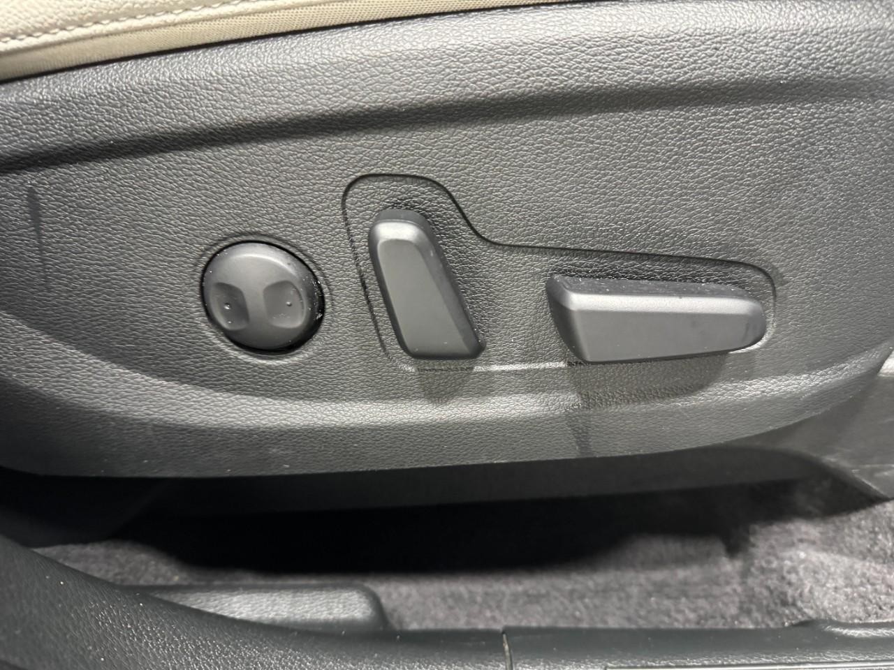 Kia Telluride Vehicle Full-screen Gallery Image 23