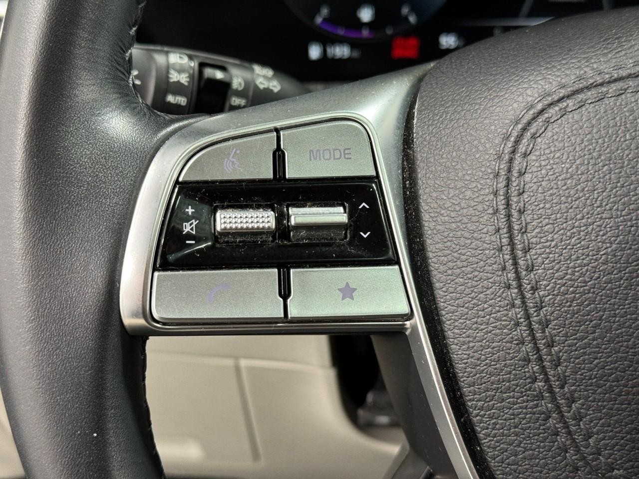 Kia Telluride Vehicle Full-screen Gallery Image 31