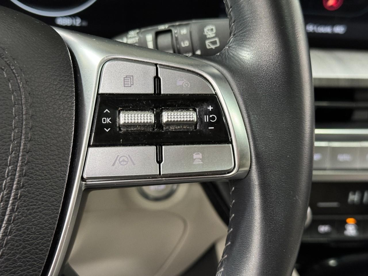 Kia Telluride Vehicle Full-screen Gallery Image 32