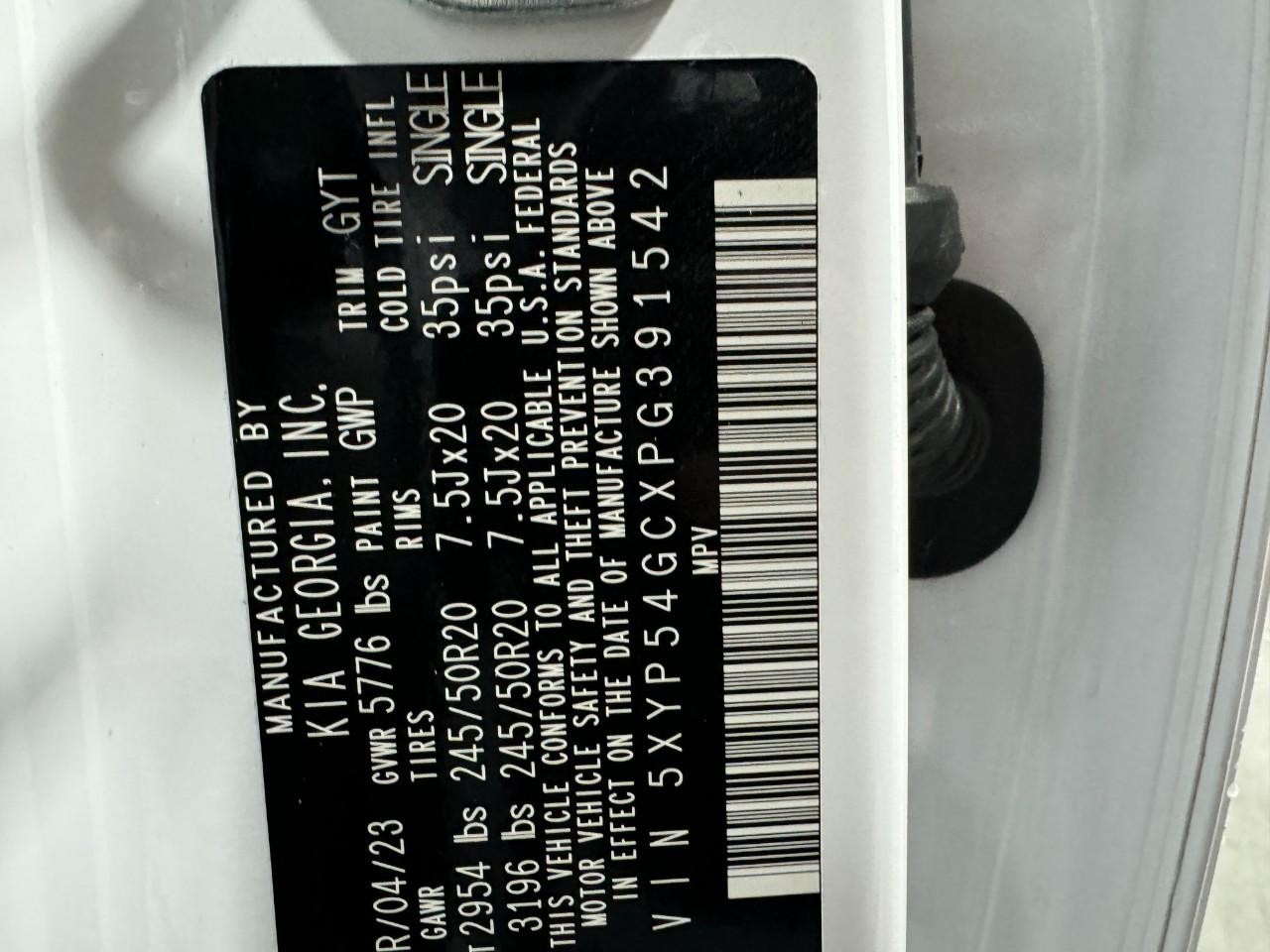 Kia Telluride Vehicle Full-screen Gallery Image 35