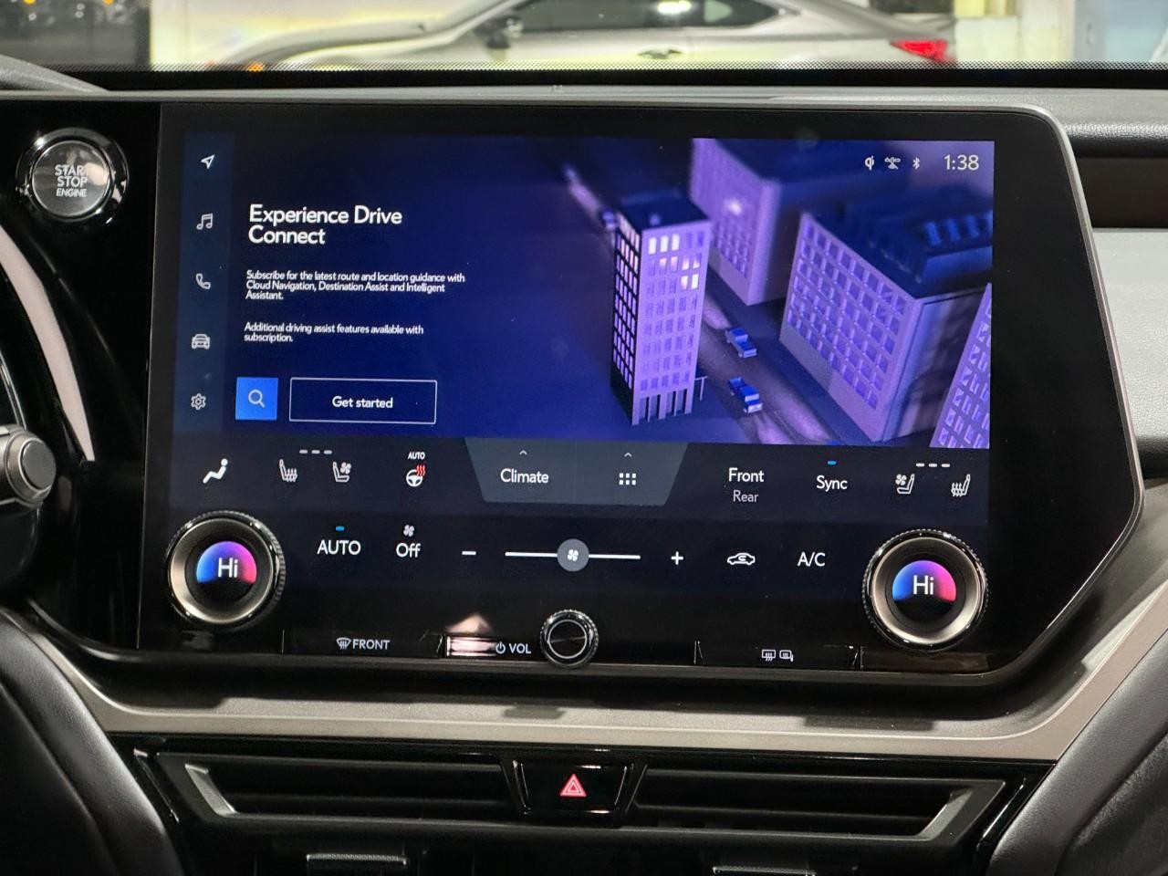 Lexus TX Vehicle Full-screen Gallery Image 17